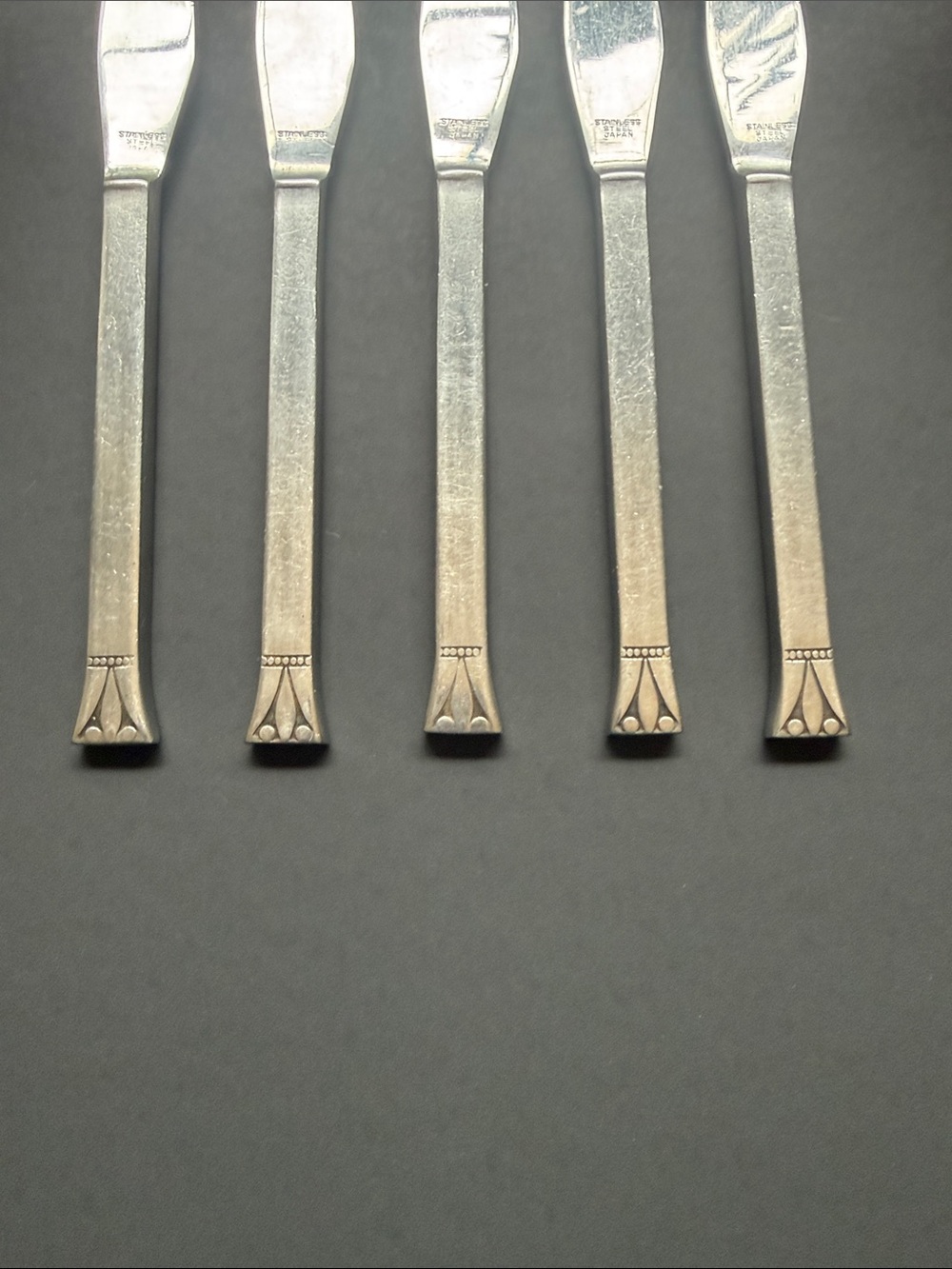 Vintage Stainless  Knives - Set of 5 - Stanley Robert’s Royalty - Picture 3 of 6